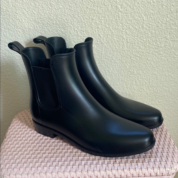 Target brand - womens short rain boots nwot - Picture 1 of 4